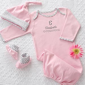 Personalized Baby Clothes Gift Set - Newborn Girl - Baby Gifts