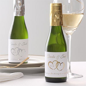 Personalized Wine Bottle Wedding Favors - Heart Design - Wedding Gifts