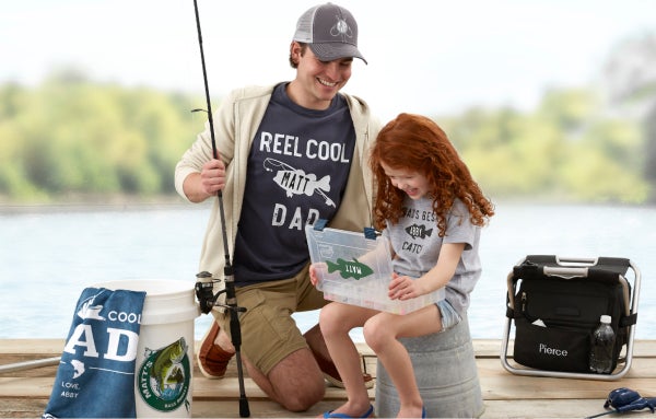 FATHER AND SON FISHING, DAUGTHER, FATHERS DAY,' Men's T-Shirt