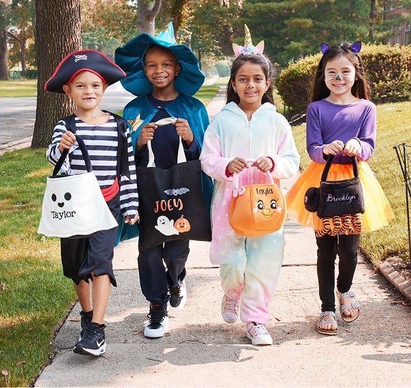 Halloween-Trick-or-Treating