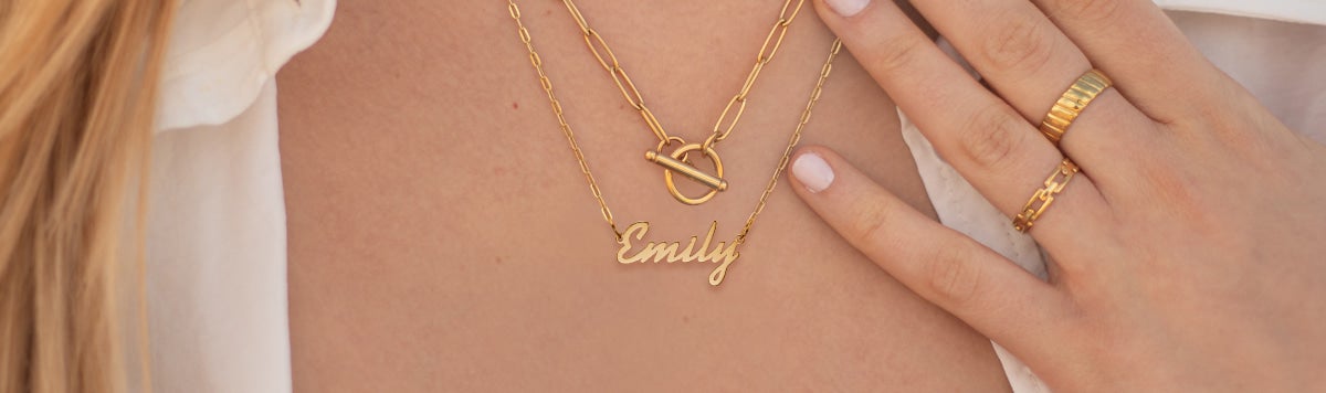 personalized jewelry gifts