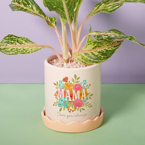 Garden Gifts & Outdoor Gifts For Mom