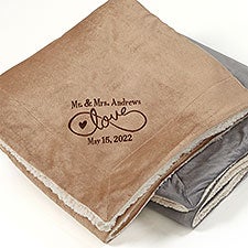 Embroidered Sherpa Blanket - Warmhearted Love - 15815