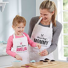 Personalized Christmas Gifts for Mom From Daughter Son - Mom Birthday Gifts  Women Mother's Day Gifts - Wooden Cooking Spoons with Funny Apron Kitchen