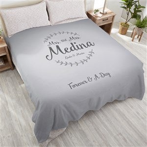 Mr. & Mrs. Personalized Wedding & Anniversary 90x90 Plush Queen Fleece Blanket - 19268-QU