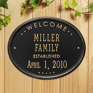 Established Family Welcome Personalized Plaque - Black & Gold - 25188D-BG