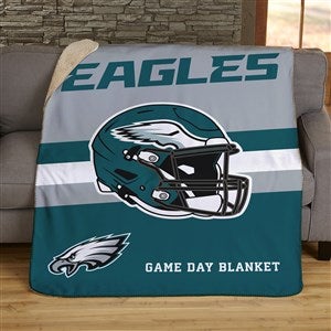 NFL Philadelphia Eagles Helmet Personalized 50x60 Sherpa Blanket - 44715-S