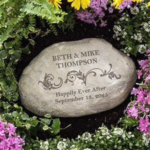 Personalized Decorative Garden Stones - Loving Couple
