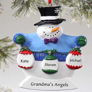 Frosty Family© Personalized Ornament - 3 Names