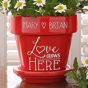Love Grows Here Couples Personalized Flower Pot- Red