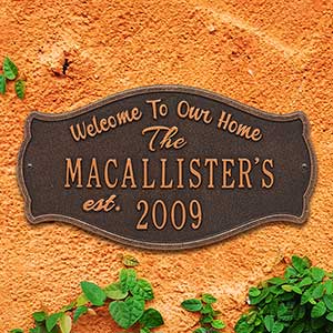 Fluted Arch Personalized Aluminum Welcome Plaque