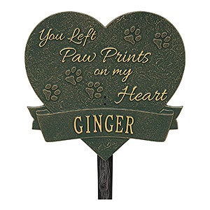 Paw Print Heart Personalized Pet Memorial Lawn Plaque - Green & Gold