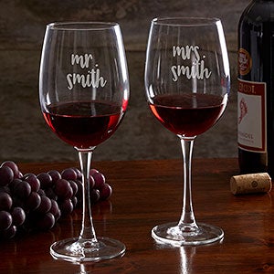 Mr. & Mrs. Wedding Personalized Wine Glass