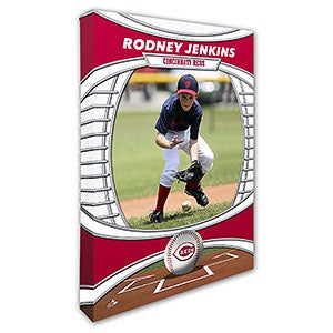 Cincinnati Reds 24x36 Photo Canvas Print