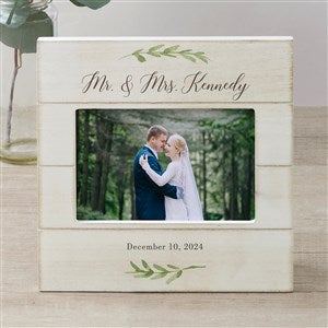 Laurels Of Love Personalized Wedding Shiplap Picture Frame - 4x6 Horizontal