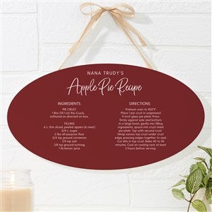 Personalized Oval Wood Sign - Favorite Family Recipe