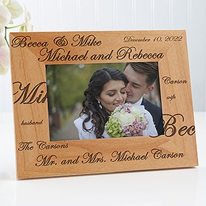 Oaktree Gifts Wooden Mr & Mrs Photo Frame with Gold Print 6 x 4 