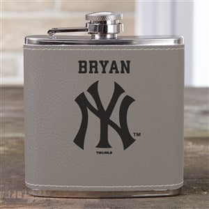 MLB New York Yankees Leatherette Personalized Flask