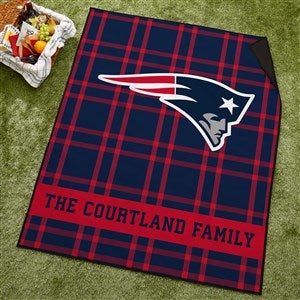NFL New England Patriots Personalized Plaid Picnic Blanket