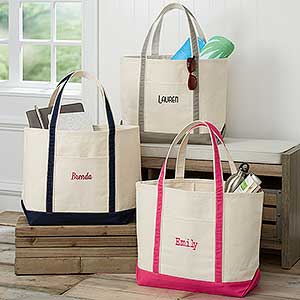 The Deluxe Weekender Embroidered Name Tote