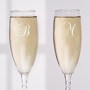 A Toast To Love Personalized Champagne Flute Set
