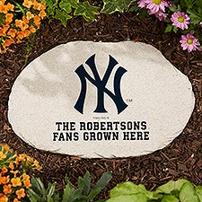 MLB New York Yankees Personalized Round Garden Stone  - 37543