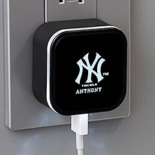 MLB New York Yankees Personalized LED Triple Port USB  - 38939
