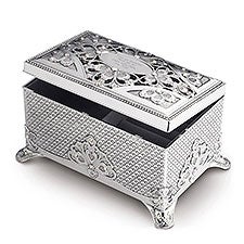 Engraved Anastasia Clover Music Box for Grandma    - 43404