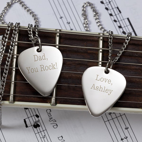 [SUGA] GUITAR PICK NECKLACE Silver