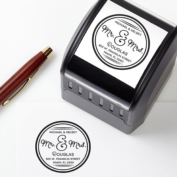 Round Personalized Last Name Address Stamp