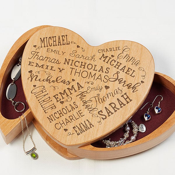 Engraved Jewelry Box Close To Her Heart