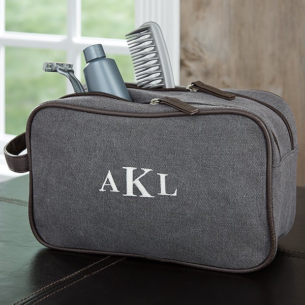 Men S Signature Monogrammed Weekender Travel Case For Him Personalized Travel Bags For Men Weekender Duffel 18054