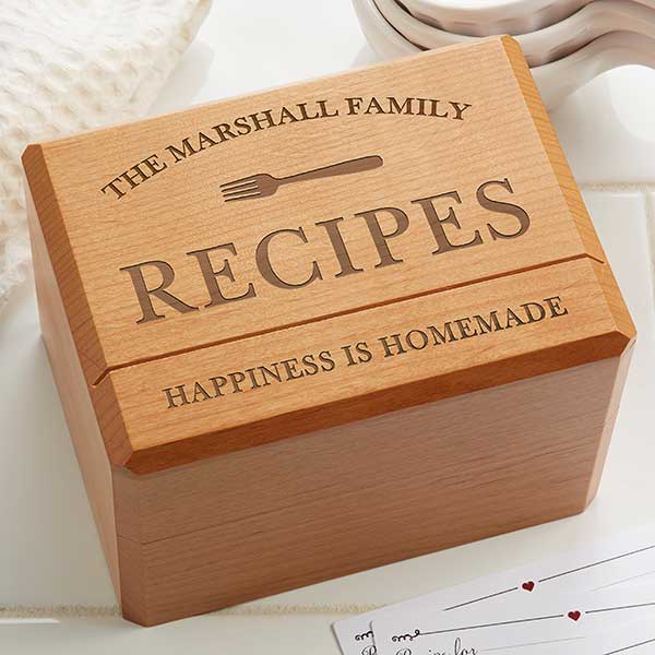 Personalized Recipe Box - Kitchen Gift Ideas for Moms 
