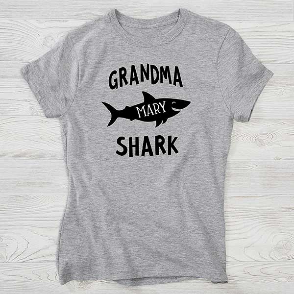 Mommy Shark Personalized Women's Shirts - 27967