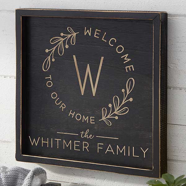 Welcome Wreath Personalized Distressed Wood Frame Wall Art - 29609