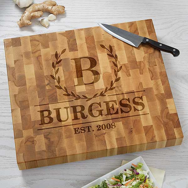 Small Cutting Board with Engraving – Berry Designs