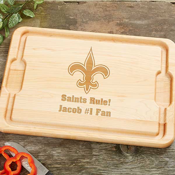 NFL New Orleans Saints Personalized Maple Cutting Boards - 33419