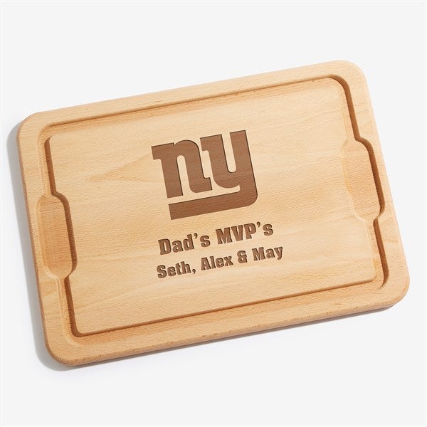 NFL New York Giants Personalized Maple Cutting Boards - 33420