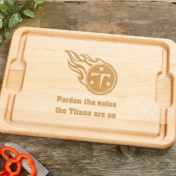 NFL Tennessee Titans Personalized Maple Cutting Boards - 33428