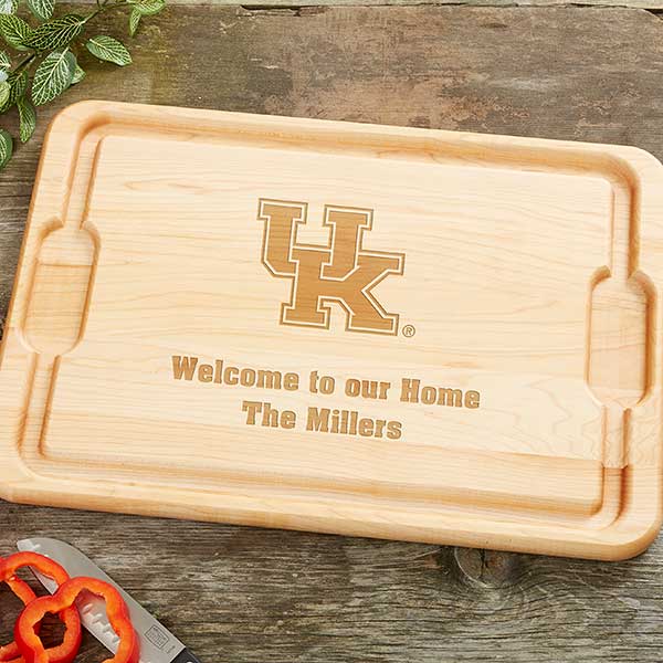 NCAA Kentucky Wildcats Personalized Maple Cutting Boards - 33483