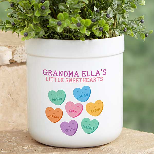 Grandma's Sweethearts Personalized Outdoor Flower Pot - 33486
