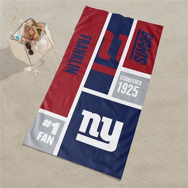 New York Giants NFL Personalized Beach Towel - 35249D