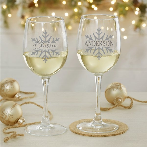 Set of 8 Holiday Wine Glasses, Christmas Wine Glass, Snowflake