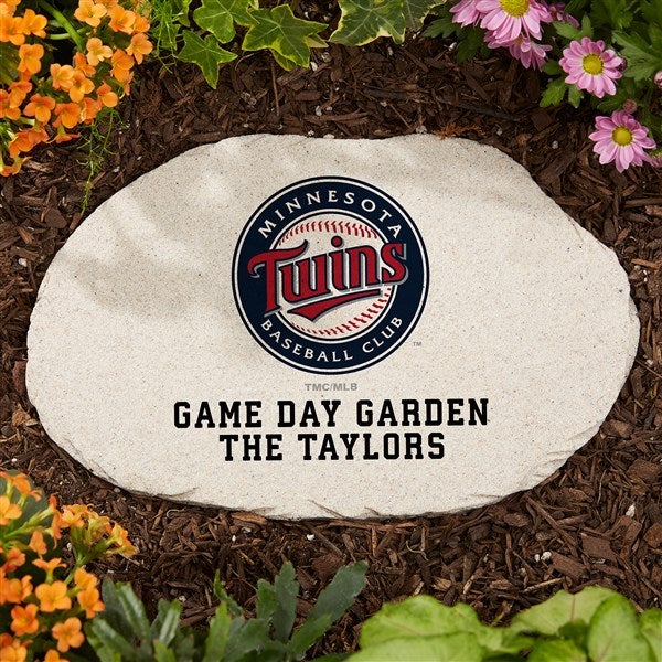 MLB Minnesota Twins Personalized Round Garden Stone  - 37541