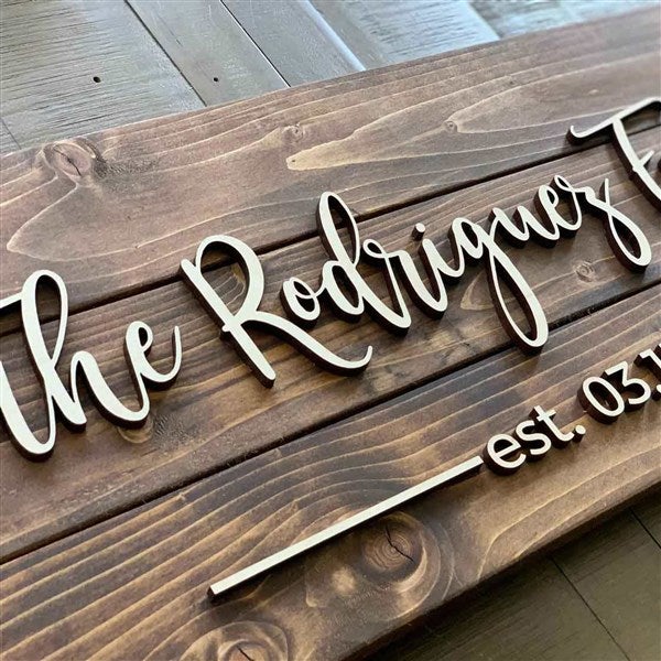 Personalized Wooden Pallet Curly Script Family Sign  - 38568D