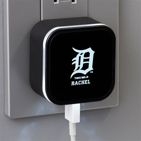 MLB Detroit Tigers Personalized LED Triple Port USB  - 38965