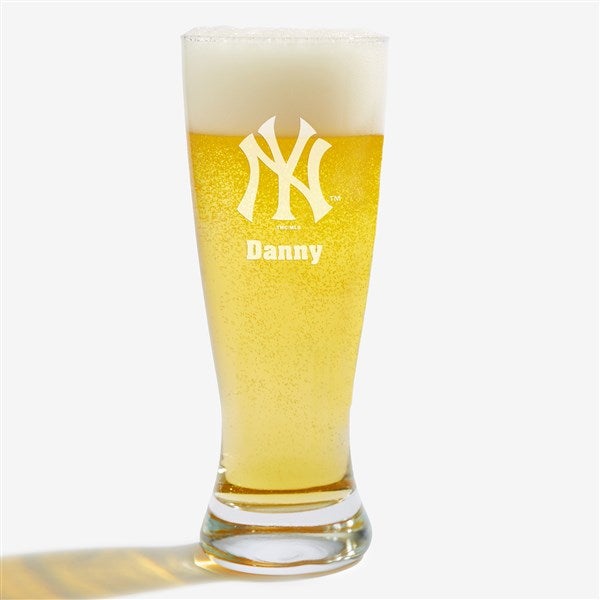 MLB New York Yankees Personalized Beer Glass  - 39351