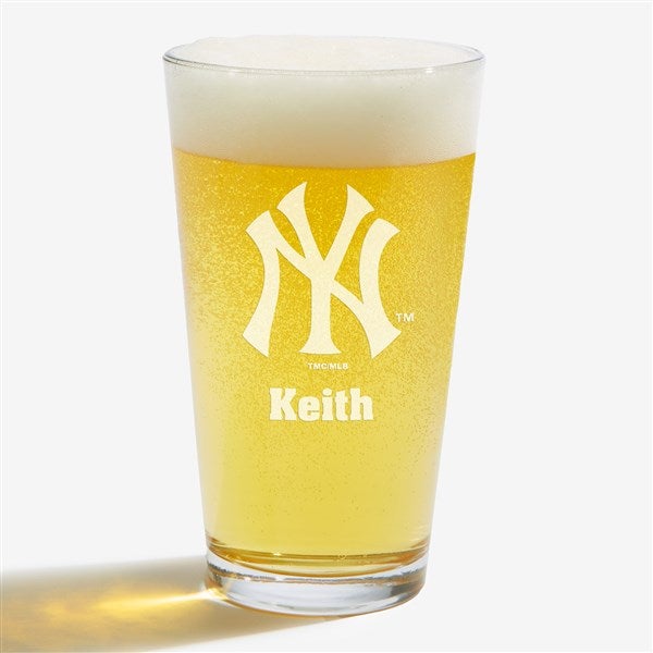 MLB New York Yankees Personalized Beer Glass  - 39351