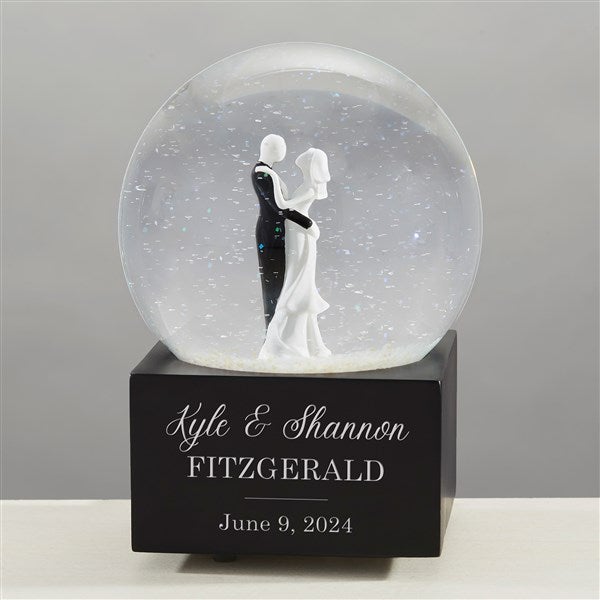Wedding Couple Personalized Musical Snow Globe