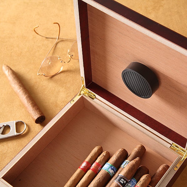 Cherry Wood Personalized Cigar Humidor